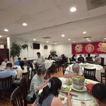 Mr. Chopsticks Seafood Restaurant - Nice bright interior, not that loud - Chinese Near Me - El Monte, California Mr. Chopsticks Seafood Restaurant - Nice bright interior, not that loud - Chinese Near Me - El Monte, California