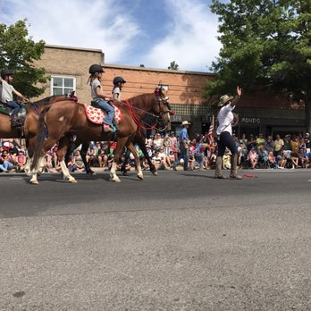 City of Bend - Some of our local little equestrians parade downtown. - Municipality Near Me - Bend, Oregon