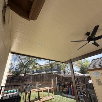 Jam Construction - Underneath showing recessed lighting and ceiling fan. - Patio Coverings Near Me - Riverside, California Jam Construction - Underneath showing recessed lighting and ceiling fan. - Patio Coverings Near Me - Riverside, California