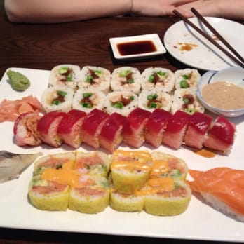 Sakura - Food - Sushi Bars Near Me - Akron, Ohio