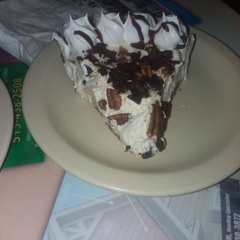Jimmy's Barbeque Pit - Turtle pie - Barbeque Near Me - Boone, Iowa