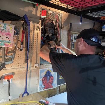 Howard-Dale Electrical Services - Electricians Near Me - Dallas, Texas Howard-Dale Electrical Services - Electricians Near Me - Dallas, Texas