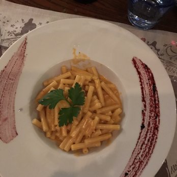 Acqua al 2 - Macaroni a la vodka - Tuscan Near Me - Florence, FI