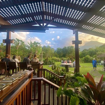 Ama - Outdoor seating area - Cocktail Bars Near Me - Hanalei, Hawaii Ama - Outdoor seating area - Cocktail Bars Near Me - Hanalei, Hawaii