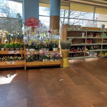 Trader Joe's - Grocery Near Me - Millburn, New Jersey