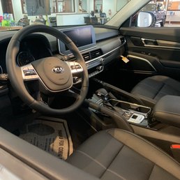 I guess they don't want to sell cars. Salesman vanished without a trace. F 'em I guess they don't want to sell cars. Salesman vanished without a trace. F 'em