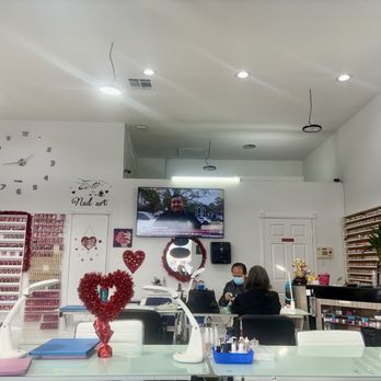 K&K nail salon - The shop - Nail Salons Near Me - Yucaipa, California