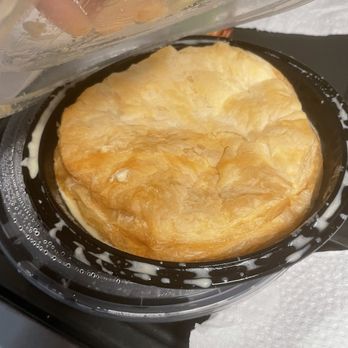 The Trestle - Chicken Pot Pie - Cocktail Bars Near Me - Astoria, New York