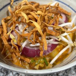 Khao soi with chicken Khao soi with chicken