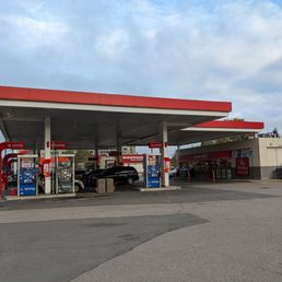 Exterior photo of Circle K - Richmond Hill, Ontario Exterior photo of Circle K - Richmond Hill, Ontario