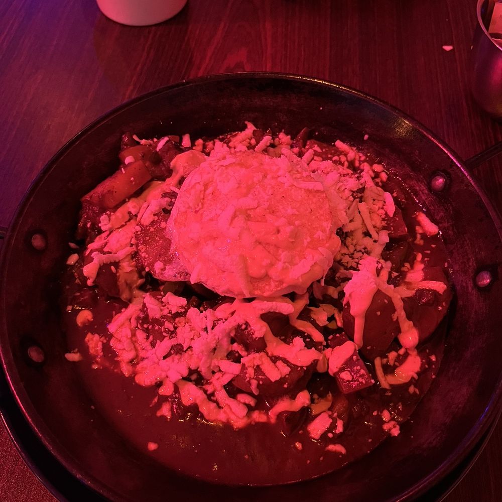 Dell Rooster - Short rib skillet - Latin American Near Me - Chicago, Illinois
