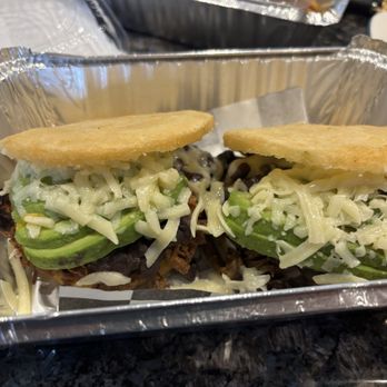 Arepa Pa Los Pana - Venezuelan Near Me - Chicago, Illinois Arepa Pa Los Pana - Venezuelan Near Me - Chicago, Illinois