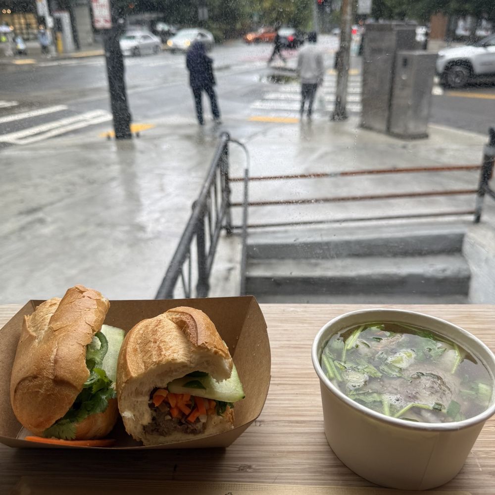 Vinason Pho Kitchen - South Lake Union Seattle - All Natural Steak Banh Mi w/ 16 Oz Pho Broth (Any 1 Protein)(No Noodles) so good on a rainy day. - Sandwiches Near Me - Seattle, Washington Vinason Pho Kitchen - South Lake Union Seattle - All Natural Steak Banh Mi w/ 16 Oz Pho Broth (Any 1 Protein)(No Noodles) so good on a rainy day. - Sandwiches Near Me - Seattle, Washington