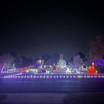French Lawn Care - Holiday lights - Lawn Services Near Me French Lawn Care - Holiday lights - Lawn Services Near Me