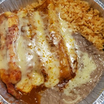 Lalito's Mexican Bar & Grill - Super Platillo - Mexican Near Me - Suwanee, Georgia
