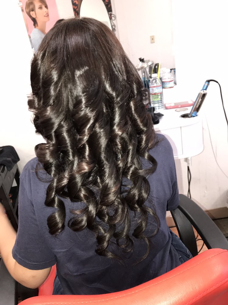 D’ YRIS SALON Updated September 2024 40 Photos 1419 Blue Hill Ave