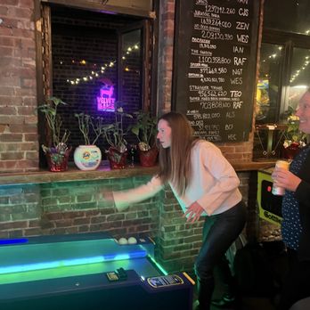 Sunshine Laundromat & Pinball - Skeeball - Arcades Near Me - Brooklyn, New York