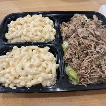 Alohahola - Kalua Pork (double sides of Mac salad) - Chicken Wings Near Me - Plano, Texas
