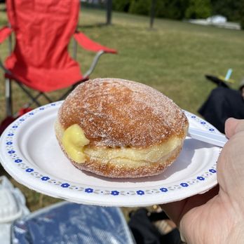 Mello - Lemon curd - Donuts Near Me - Vancouver, British Columbia