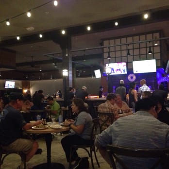 Dumpling Inn - The atmosphere - Chinese Near Me - San Diego, California Dumpling Inn - The atmosphere - Chinese Near Me - San Diego, California