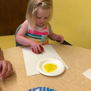 Way to Grow Early Learning Center - Apple painting is a fun activity for toddlers. - Preschools Near Me - Everett, Washington Way to Grow Early Learning Center - Apple painting is a fun activity for toddlers. - Preschools Near Me - Everett, Washington