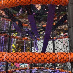 The Rush Fun Park - Broken elastic bands