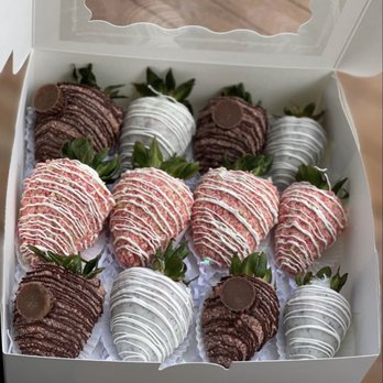 Catie’s Creations - Variety of dipped strawberries! - Floral Designers Near Me Catie’s Creations - Variety of dipped strawberries! - Floral Designers Near Me