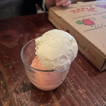 Pizzaiolo - Strawberry creamsicle gelato - Italian Near Me - Oakland, California Pizzaiolo - Strawberry creamsicle gelato - Italian Near Me - Oakland, California