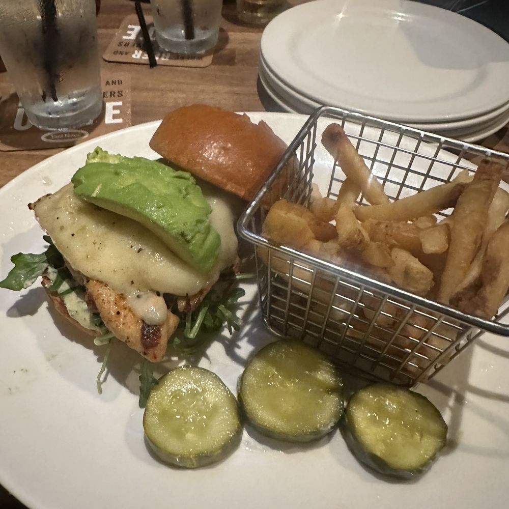 Yard House - Grilled Chicken & Avocado Sandwich - New American Near Me - Orlando, Florida Yard House - Grilled Chicken & Avocado Sandwich - New American Near Me - Orlando, Florida