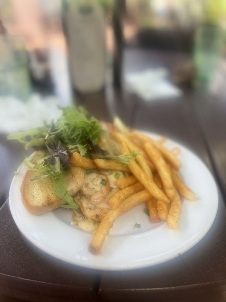Social spots from O. C. White's Restaurant