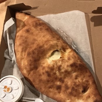 Lyndhurst Pizza - Look at this thing! HUGE! - Pizza Near Me - Lyndhurst, New Jersey