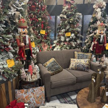Ruby Bloom Floral + Gifts - Gift Shops Near Me - Caldwell, Idaho