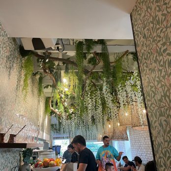 Abbalé - Interior - Mediterranean Near Me - Miami Beach, Florida Abbalé - Interior - Mediterranean Near Me - Miami Beach, Florida