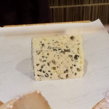 Fromagerie Quatrehomme - Roquefort formage - Cheese Shops Near Me - Paris, 75 Fromagerie Quatrehomme - Roquefort formage - Cheese Shops Near Me - Paris, 75