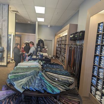 Men's Wearhouse - Men's Clothing Near Me - Colma, California