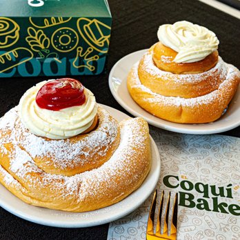El Coqui Bakery - Delicious, Fresh Mallorca Bread.
Mallorca con Mantequilla - Bakeries Near Me - Deltona, Florida El Coqui Bakery - Delicious, Fresh Mallorca Bread.
Mallorca con Mantequilla - Bakeries Near Me - Deltona, Florida