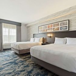 DoubleTree by Hilton Front Royal Blue Ridge Shadows - Guest room
