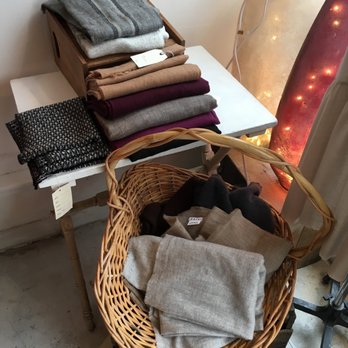 Zephyr - Women's Clothing Near Me - Kingston, New York