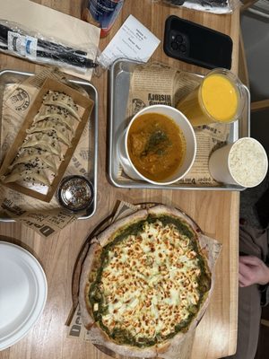 Curry N Pie - Asian Fusion by null