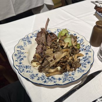 Monna - Lamb chops - Middle Eastern Near Me - La Crescenta-Montrose, California