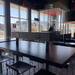 Carl's Jr - Lots of places to plug in your phone or laptop