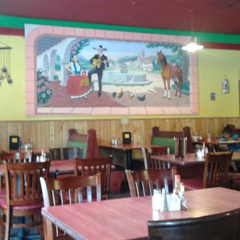 Casa Mexico - Beautiful painting  inside - Mexican Near Me - Livermore, California