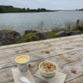 Cafe Aquatica - Clam Chowder & golden tonic - Coffee & Tea Near Me - Jenner, California