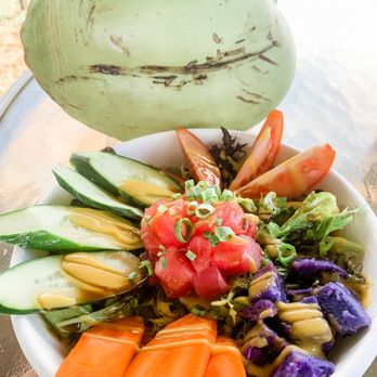 Fresh Off The Grid - Ahi salad with fresh local veggies - Shaved Ice Near Me - Kapaau, Hawaii Fresh Off The Grid - Ahi salad with fresh local veggies - Shaved Ice Near Me - Kapaau, Hawaii