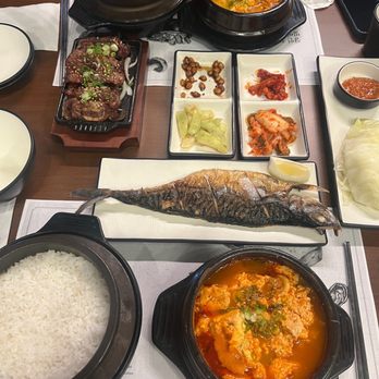 Du Bu Gong Bang - Mackerel, short rib, and tofu soup - Korean Near Me - Duluth, Georgia Du Bu Gong Bang - Mackerel, short rib, and tofu soup - Korean Near Me - Duluth, Georgia