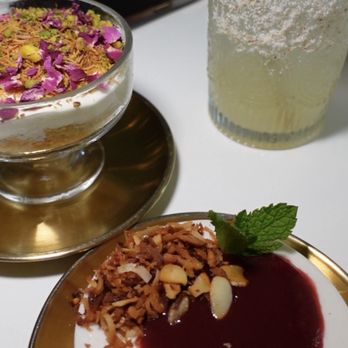 Motek Brickell - Dessert - Mediterranean Near Me - Miami, Florida Motek Brickell - Dessert - Mediterranean Near Me - Miami, Florida