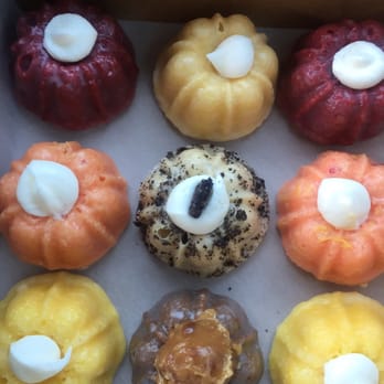 Bundts On Melrose - Red Velvet. Vanilla. Strawberry Lemonade. Cookies n Cream. Lemon. German Chocolate. 9 for $15 - Desserts Near Me - Long Beach, California Bundts On Melrose - Red Velvet. Vanilla. Strawberry Lemonade. Cookies n Cream. Lemon. German Chocolate. 9 for $15 - Desserts Near Me - Long Beach, California