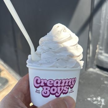 Creamy Boys - banana mix - Ice Cream & Frozen Yogurt Near Me - Hermosa Beach, California