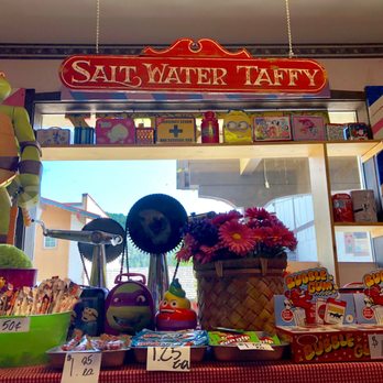The Taffy Shop - Candy Stores Near Me - Leavenworth, Washington
