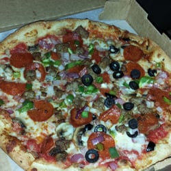 Cuzino's Pizza & Pasta - Nino's Supreme